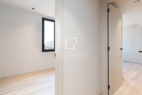 Penthauss pārdošanā Barcelona, Spānijā 2 istabas, 70 m2 Nr. 168937 - attēls 17