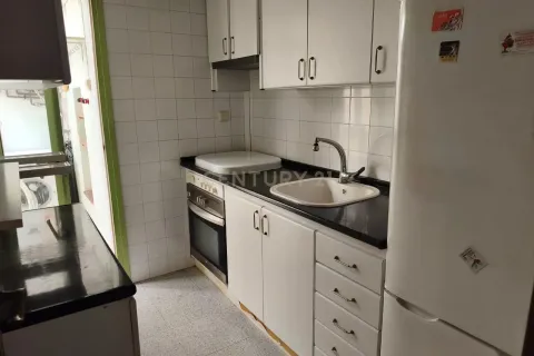 Apartament w L'Hospitalet de Llobregat, Barcelona, Hiszpania 3 sypialnie, 74 mkw. nr 191099 – zdjęcie 12