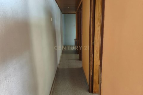 Apartament w L'Hospitalet de Llobregat, Barcelona, Hiszpania 3 sypialnie, 74 mkw. nr 191099 – zdjęcie 17