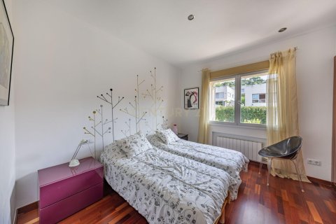 Talo myytävänä Cabrils, Barcelona, Espanja, 4 makuuhuonetta, 306.14 m2 No. 191100 - kuva 27