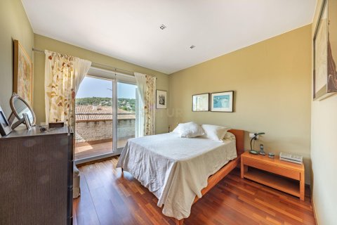 Talo myytävänä Cabrils, Barcelona, Espanja, 4 makuuhuonetta, 306.14 m2 No. 191100 - kuva 24