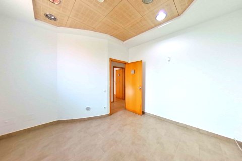 Liikekiinteistö myytävänä Sabadell, Barcelona, Espanja , 146 m2 No. 191096 - kuva 13