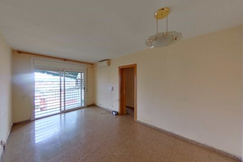 Wohnung zum Verkauf in Barbera Del Valles, Barcelona, Spanien 3 Schlafzimmer, 71 m2 Nr. 191098 - Foto 2