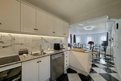 Продажа виллы в Плайя Фламенка II, Аликанте, Испания 4 спальни, 191м2 №144516 - фото 22