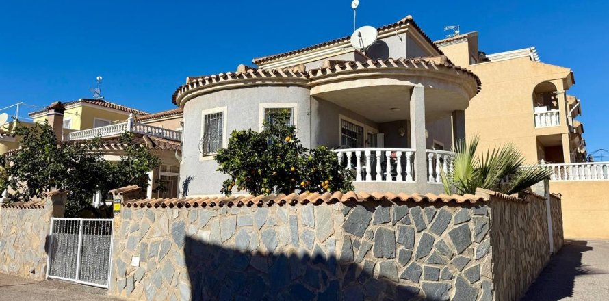 Вилла в Плайя Фламенка II, Аликанте, Испания 4 спальни, 191м2 №144516