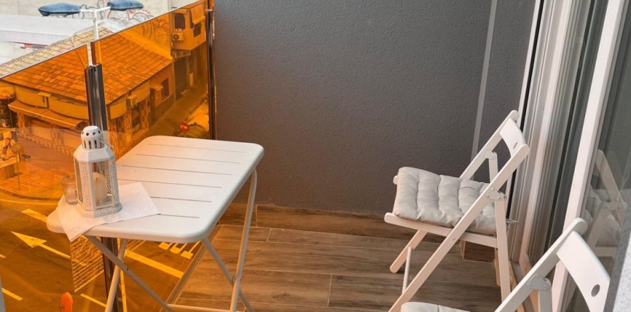 Apartment à Torrevieja, Alicante, Espagne 1 chambre, No. 144518