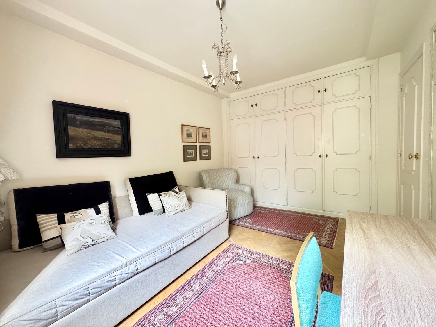 Bliźniak w Madrid, Hiszpania 4 sypialnie, 250 mkw. nr 143126