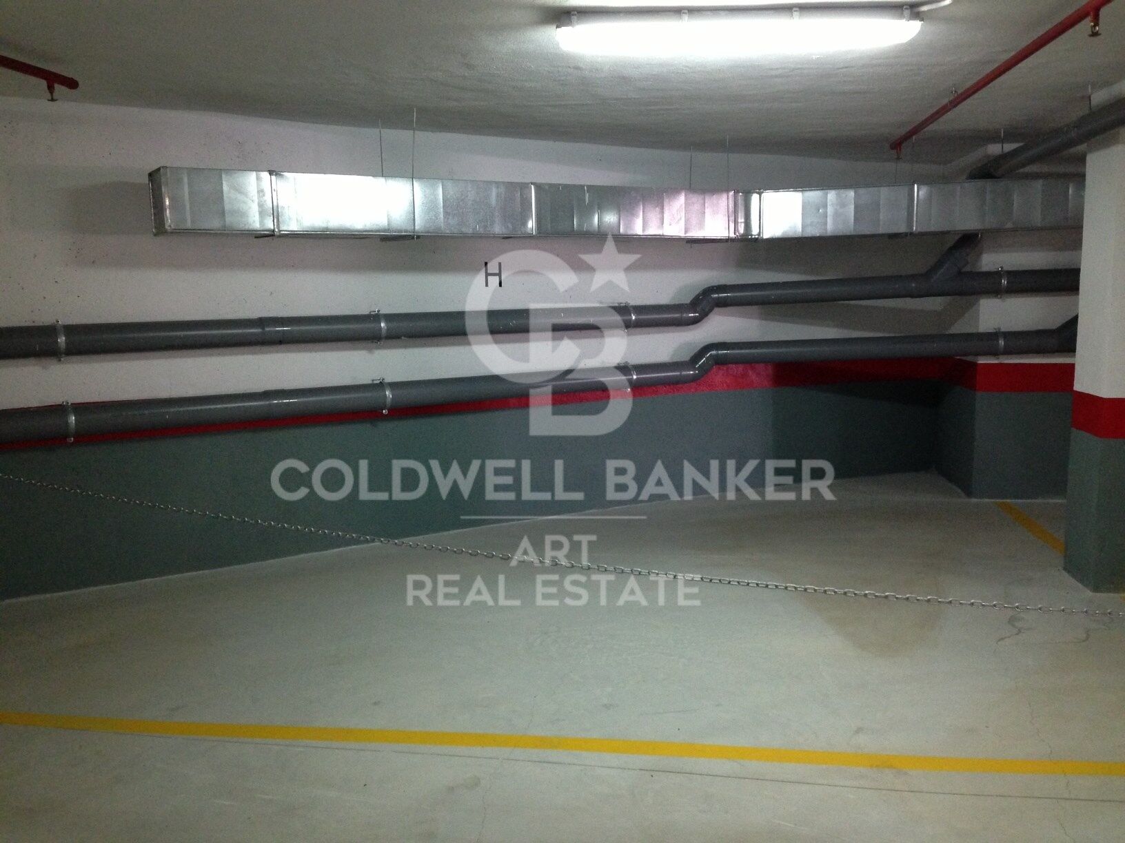 Parking à Marbella, Malaga, Espagne 38 m2 No. 186208
