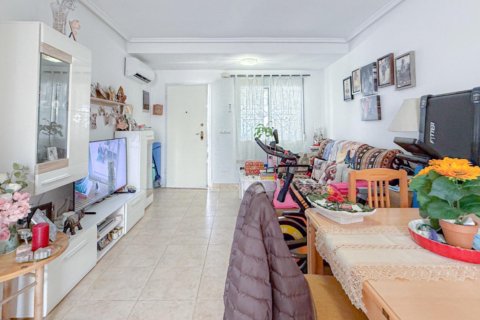 Casa adosada en venta Torrevieja, Alicante, España 3 dormitorios, 101 m2 No. 137994 - foto 12