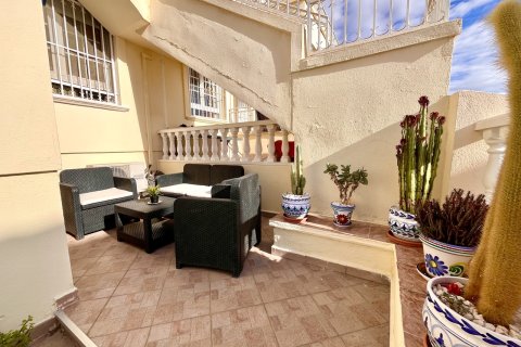 Huoneisto myytävänä Alicante, Espanja, 2 makuuhuonetta, 71 m2 No. 137995 - kuva 27