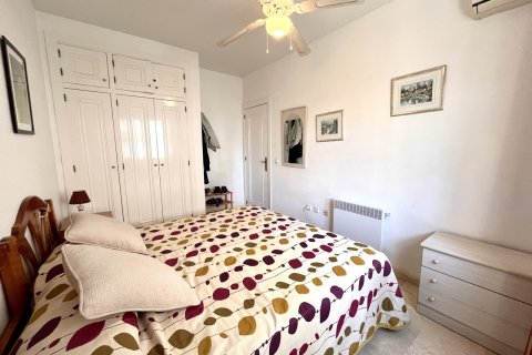 Huoneisto myytävänä Alicante, Espanja, 2 makuuhuonetta, 71 m2 No. 137995 - kuva 10