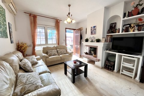 Huoneisto myytävänä Alicante, Espanja, 2 makuuhuonetta, 71 m2 No. 137995 - kuva 7