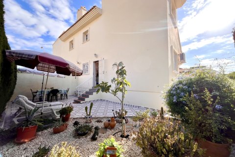 Huoneisto myytävänä Alicante, Espanja, 2 makuuhuonetta, 71 m2 No. 137995 - kuva 20