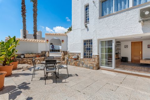 Villa for sale Pinar De Campoverde, Alicante, Spain 4 bedrooms, 297 sq.m. No. 137997 - photo 14