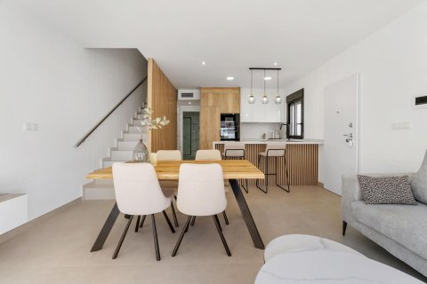Продажа виллы Сан-Педро-дель-Пинатар, Мурсия, Испания 3 спальни, 133м2 №137991 - фото 12