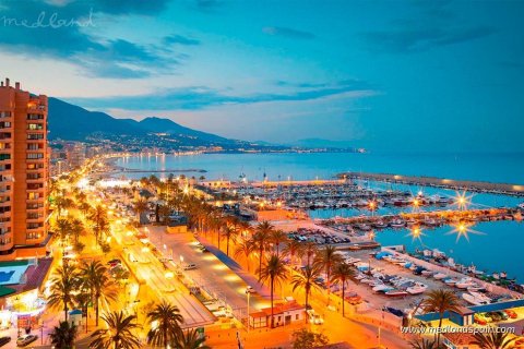 Lägenhet till salu i Fuengirola, Malaga, Spanien 2 sovrum, 95 kvm. Nr. 182627 - foto 15