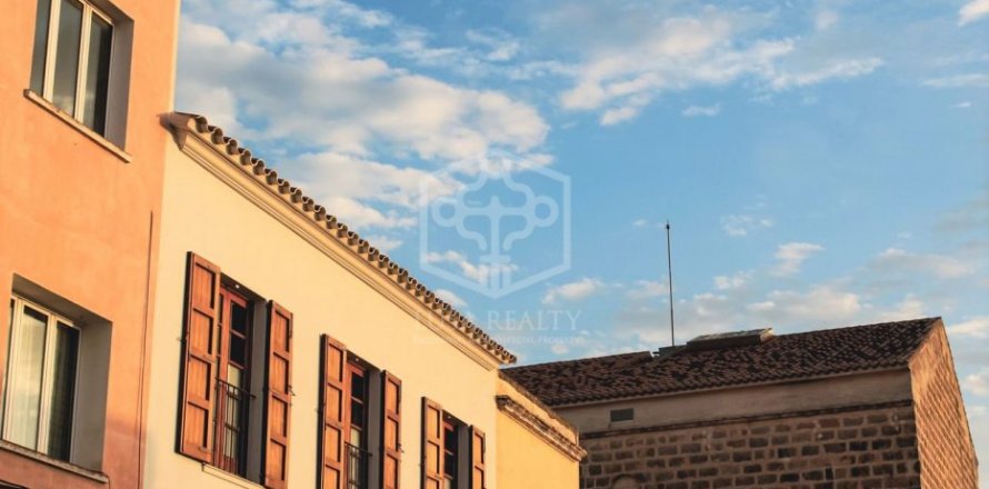 Komerciāls īpašums Barcelona, Spānijā 204 m2 Nr. 111023