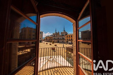 Hotel for sale in Ponferrada, Leon, Spain 34 bedrooms, 2800 sq.m. No. 172212 - photo 14