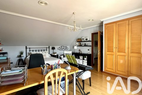 Appartamento in vendita a Santovenia de la Valdoncina, Leon, Spagna 4 camere da letto, 327 mq. N° 172214 - foto 29
