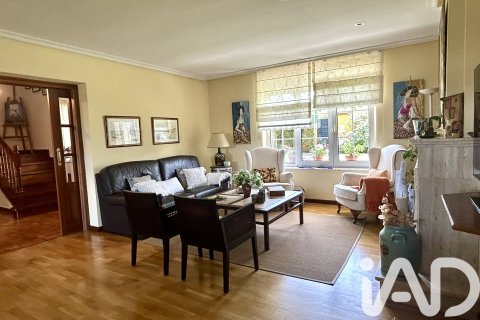 Appartamento in vendita a Santovenia de la Valdoncina, Leon, Spagna 4 camere da letto, 327 mq. N° 172214 - foto 15