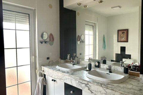 Appartamento in vendita a Santovenia de la Valdoncina, Leon, Spagna 4 camere da letto, 327 mq. N° 172214 - foto 22