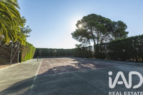 Продажа дома в Реус, Таррагона, Испания 10 спален, 2000м2 №173211 - фото 29