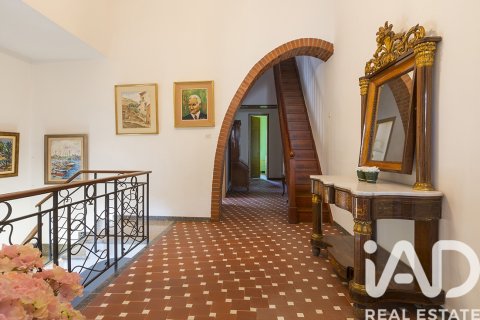 Продажа дома в Реус, Таррагона, Испания 10 спален, 2000м2 №173211 - фото 16