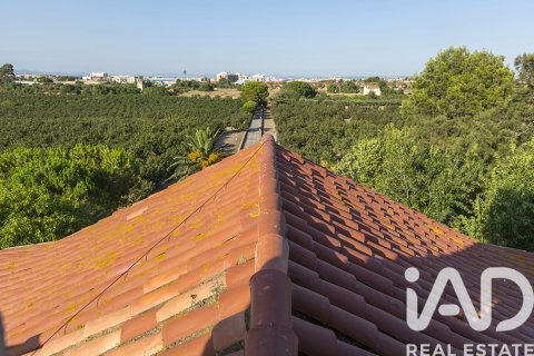 Продажа дома в Реус, Таррагона, Испания 10 спален, 2000м2 №173211 - фото 23