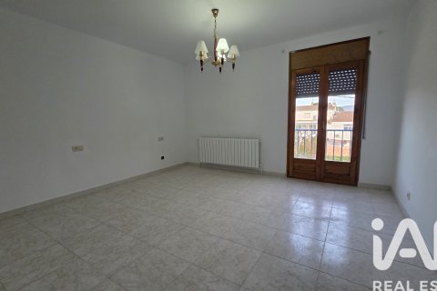 Hus till salu i Vallfogona de Balaguer, Lleida, Spanien 4 sovrum, 371 kvm. Nr. 173207 - foto 7