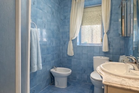 Сasa en venta en Ávila, España 3 dormitorios, 191 m2 No. 173205 - foto 12