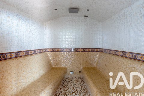 Dom w Sant Andreu de Llavaneres, Barcelona, Hiszpania 5 sypialni, 949 mkw. nr 173209 – zdjęcie 27