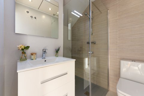 Apartment for sale Pilar de la Horadada, Alicante, Spain 3 bedrooms, 119 sq.m. No. 136350 - photo 8
