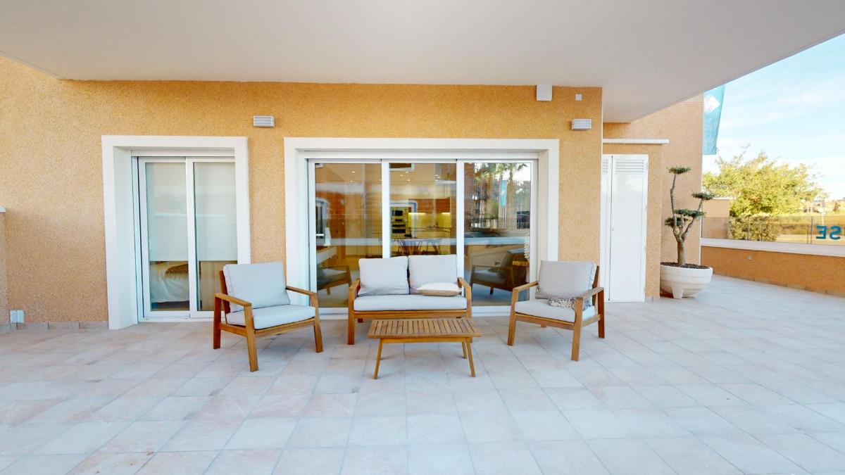 Apartment in Guardamar del Segura, Alicante, Spain 3 bedrooms, 101 sq.m. No. 113025