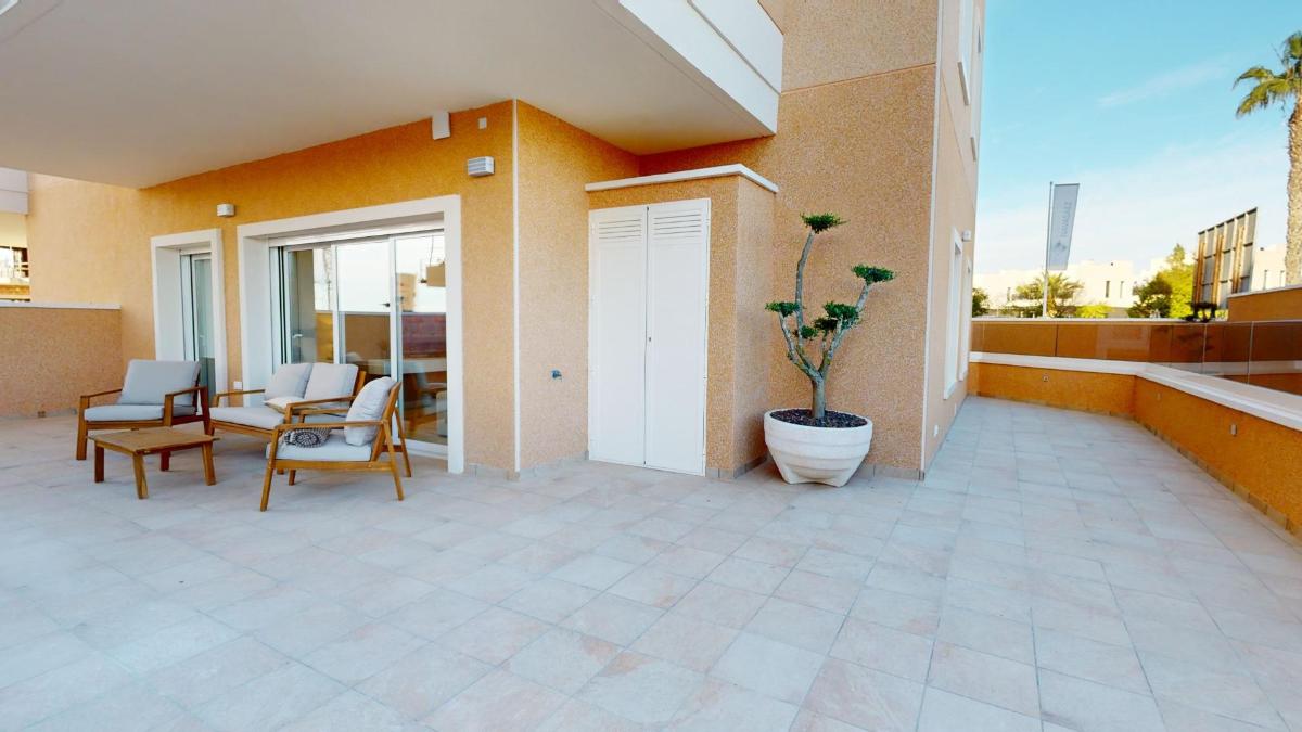 Apartment in Guardamar del Segura, Alicante, Spain 3 bedrooms, 101 sq.m. No. 113025