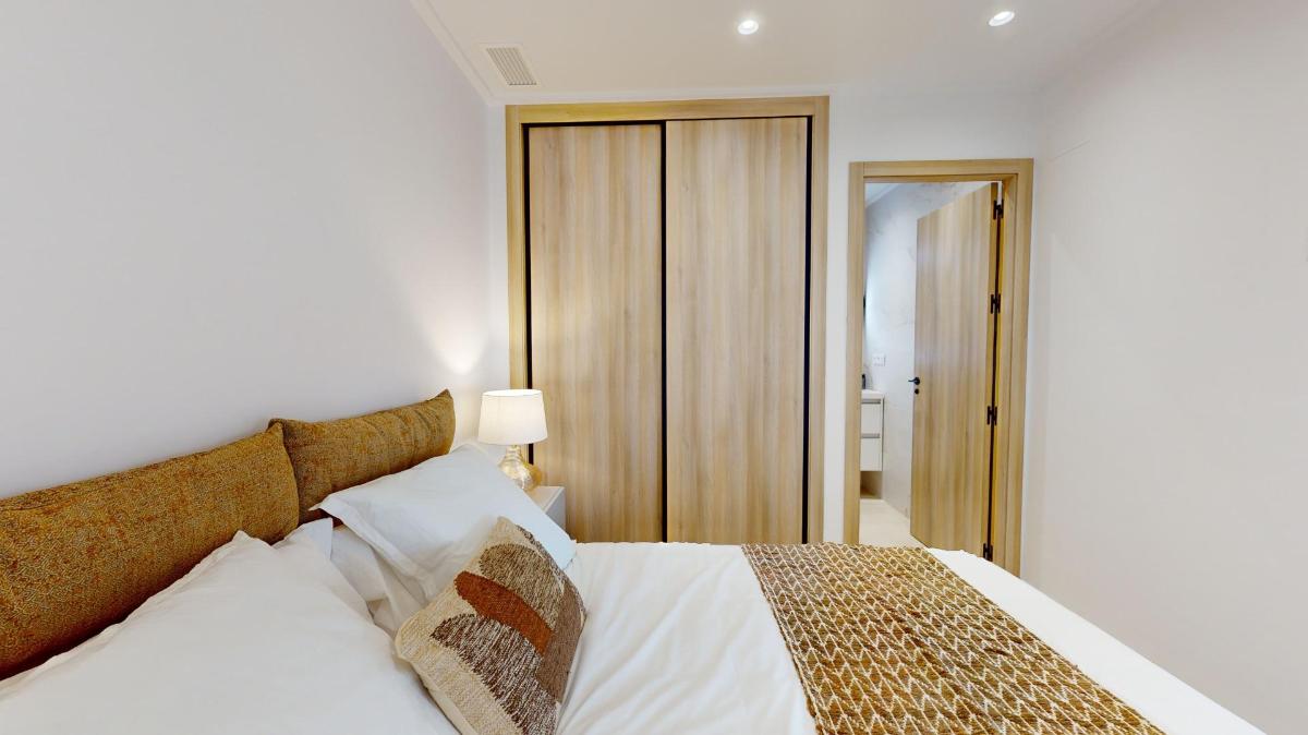 Apartment in Guardamar del Segura, Alicante, Spain 3 bedrooms, 101 sq.m. No. 113025