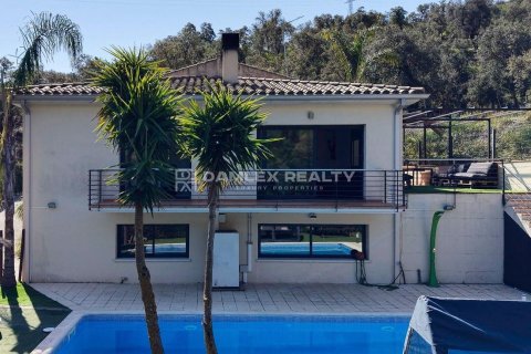 House for sale in Platja D'aro, Girona, Spain 4 bedrooms, 344 sq.m. No. 177113 - photo 5