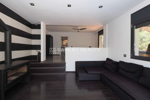 House for sale in Platja D'aro, Girona, Spain 4 bedrooms, 344 sq.m. No. 177113 - photo 29