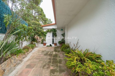Villa for sale in Lloret de Mar, Girona, Spain 6 bedrooms, 273 sq.m. No. 177111 - photo 29