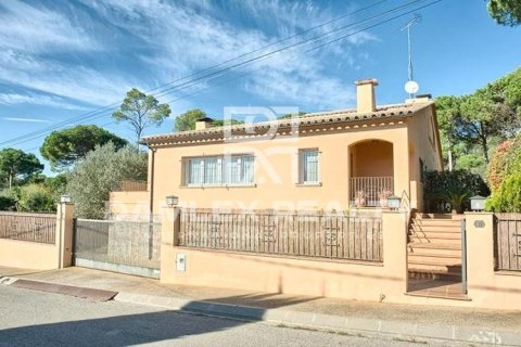 Villa à vendre à Begur, Girona, Espagne, 4 chambres, 400 m2 No. 177117 - photo 19