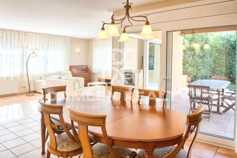 Villa à vendre à Begur, Girona, Espagne, 4 chambres, 400 m2 No. 177117 - photo 4