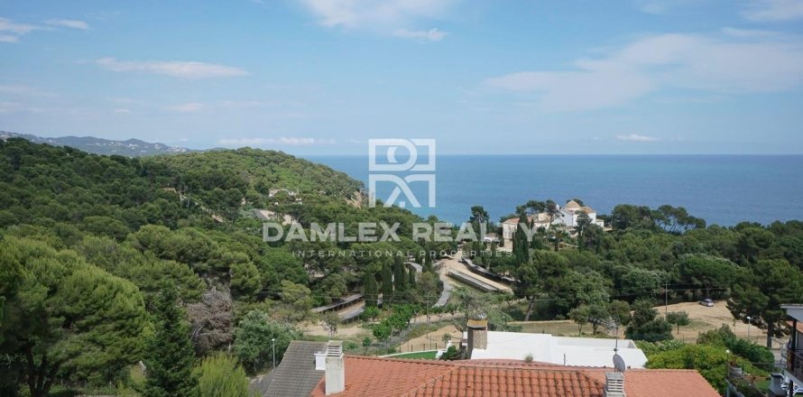 Villa à Blanes, Girona, Espagne 5 chambres, 473 m2 No. 177116