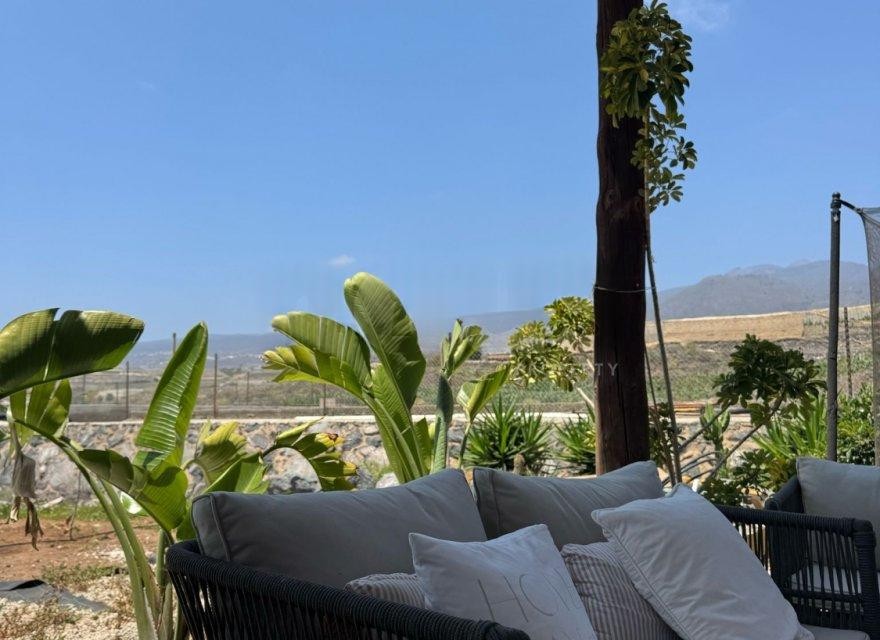 Villa en Tenerife, España 2 dormitorios, 130 m2 No. 195203