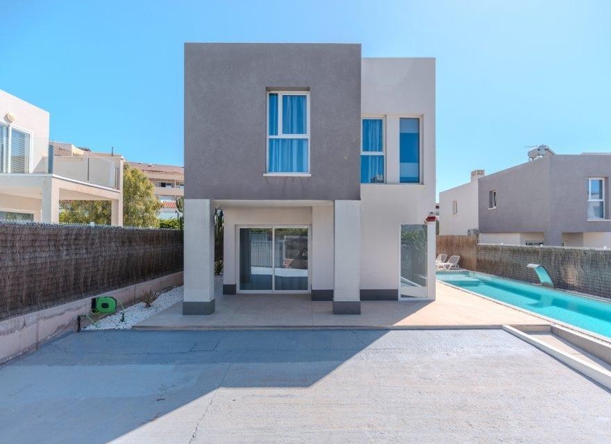 Villa en Playa Paraiso, Tenerife, España 3 dormitorios, 147 m2 No. 195206
