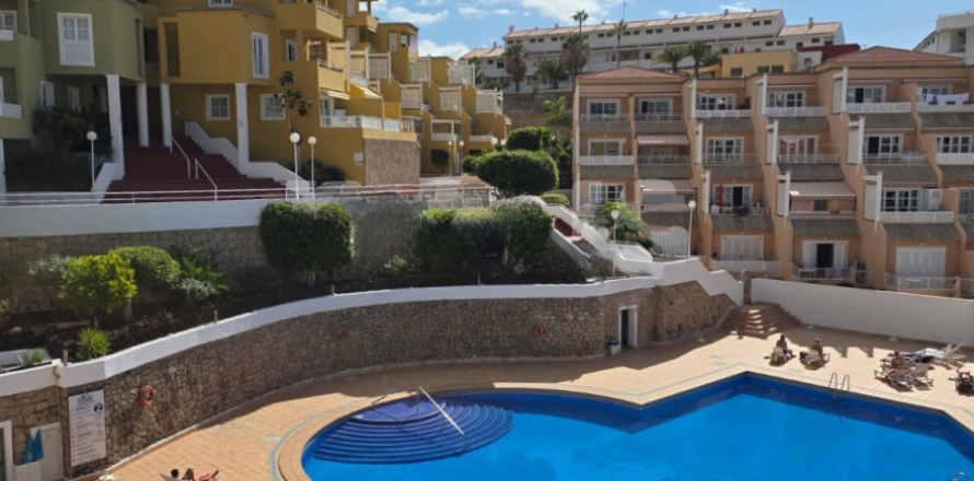 Apartment in Tenerife, Spain 1 bedroom, 55 sq.m. No. 195205