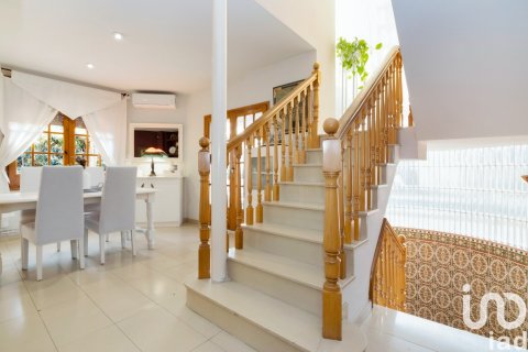 Dom w Sant Cugat Del Valles, Barcelona, Hiszpania 6 sypialni, 460 mkw. nr 153853 – zdjęcie 13