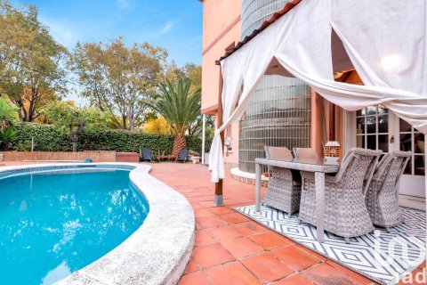 Dom w Sant Cugat Del Valles, Barcelona, Hiszpania 6 sypialni, 460 mkw. nr 153853 – zdjęcie 4