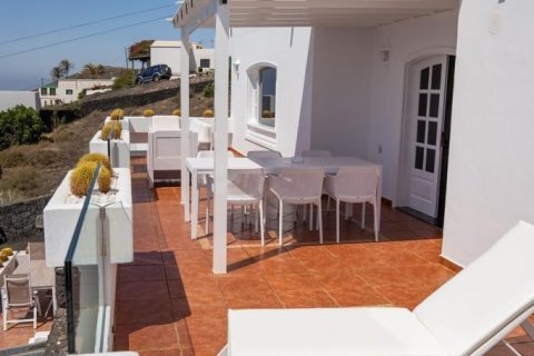 Продажа дома в Ла Асомада, Тенерифе, Испания 9 спален, 700м2 №153849 - фото 2