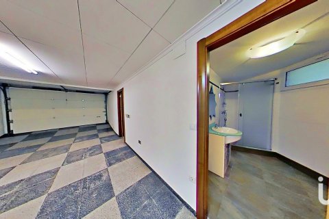 Продажа дома в Иби, Аликанте, Испания 4 спальни, 464м2 №153851 - фото 27