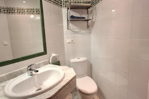 Apartamento en venta en Torrevieja, Alicante, España 2 dormitorios, 76 m2 No. 192031 - foto 23