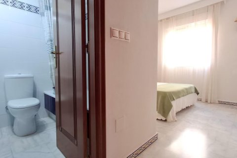 Apartamento en venta en Torrevieja, Alicante, España 2 dormitorios, 76 m2 No. 192031 - foto 16